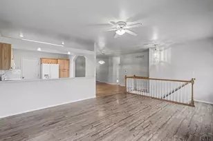 250 E Poppy Ln, Pueblo, CO 81007 - Photo 7