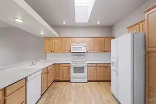 250 E Poppy Ln, Pueblo, CO 81007 - Photo 11