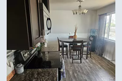 2111 Vinewood Ln, Pueblo, CO 81005 - Photo 5