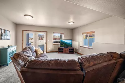 5411 Costa Mesa Dr, Pueblo, CO 81005 - Photo 33