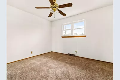 10 Regis Lane, Pueblo, CO 81005 - Photo 5