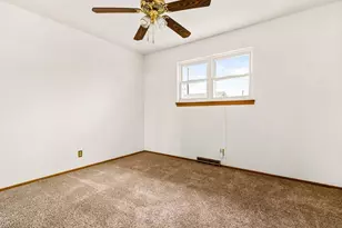 10 Regis Ln, Pueblo, CO 81005 - Photo 5