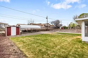 10 Regis Ln, Pueblo, CO 81005 - Photo 21