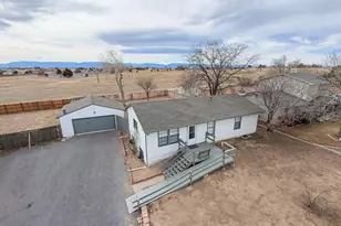257 S Bailey Dr, Pueblo West, CO 81007 - Photo 3