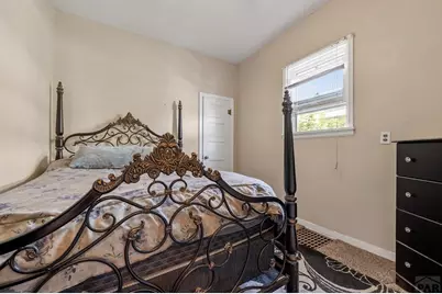 1215 Claremont Ave, Pueblo, CO 81004 - Photo 11