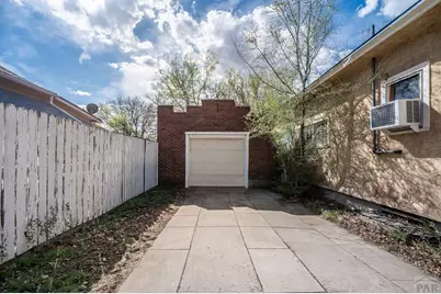 1215 Claremont Ave, Pueblo, CO 81004 - Photo 25