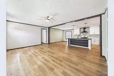273 E Don Dr, Pueblo, CO 81007 - Photo 7