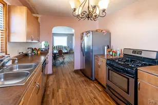 1422 E 12th St, Pueblo, CO 81001 - Photo 9