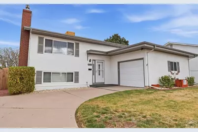 2130 Oakwood Lane, Pueblo, CO 81005 - Photo 1