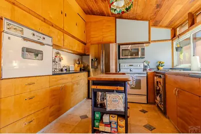 414 Chamberlin Pl, Colorado Springs, CO 80906 - Photo 9