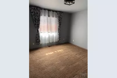 5912 Polly Ct, Pueblo, CO 81008 - Photo 7