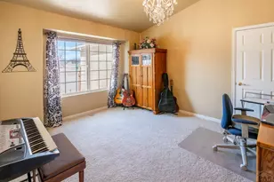 603 E Tanager Dr, Pueblo, CO 81007 - Photo 21