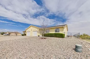 433-435 E Stardust Dr, Pueblo West, CO 81007 - Photo 3