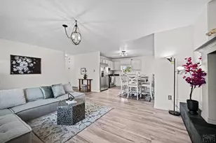 911 Candytuft Blvd, Pueblo, CO 81001 - Photo 3