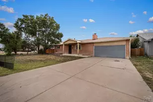 911 Candytuft Blvd, Pueblo, CO 81001 - Photo 31