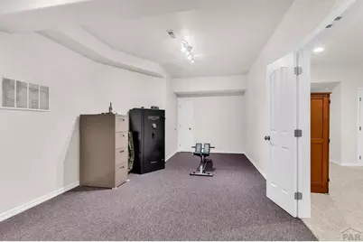 1099 W Shenandoah Dr, Pueblo West, CO 81007 - Photo 63