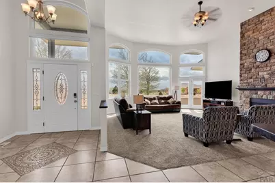 1099 W Shenandoah Dr, Pueblo West, CO 81007 - Photo 11