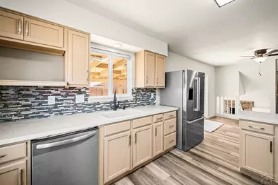 122 Regency Blvd, Pueblo, CO 81005 - Photo 7