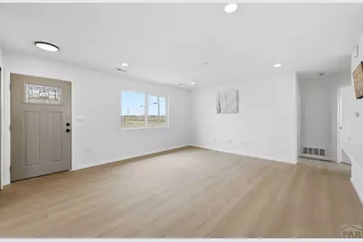 578 N Mancos Dr, Pueblo West, CO 81007 - Photo 5