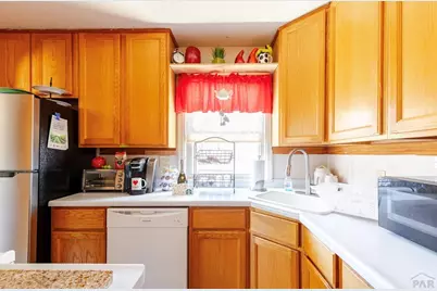 2307 Court St, Pueblo, CO 81003 - Photo 9