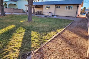 2126 Vinewood Ln, Pueblo, CO 81005 - Photo 17