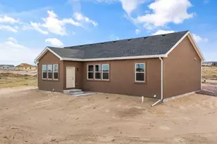 1438 N Moonbeam Dr, Pueblo West, CO 81007 - Photo 41