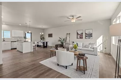 995 E Kirkwood Dr, Pueblo West, CO 81007 - Photo 5
