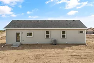 995 E Kirkwood Dr, Pueblo West, CO 81007 - Photo 37