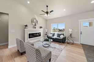 571 N Campbell Dr, Pueblo West, CO 81007 - Photo 5