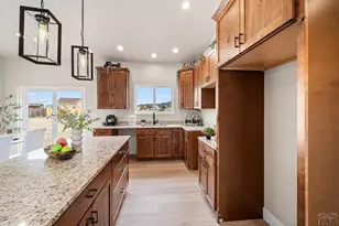 571 N Campbell Dr, Pueblo West, CO 81007 - Photo 7