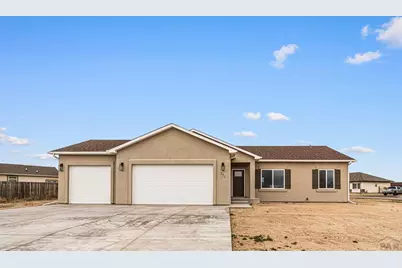 571 N Campbell Dr, Pueblo West, CO 81007 - Photo 35