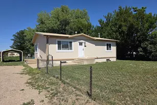 1213 23rd Ln, Pueblo, CO 81006 - Photo 3