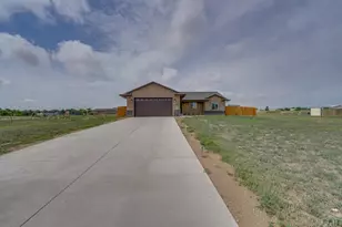 632 E Tanager Dr, Pueblo West, CO 81007 - Photo 3