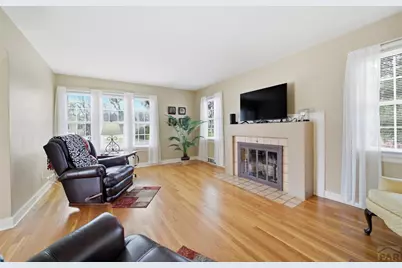 1337 Longwood Ave, Pueblo, CO 81004 - Photo 9