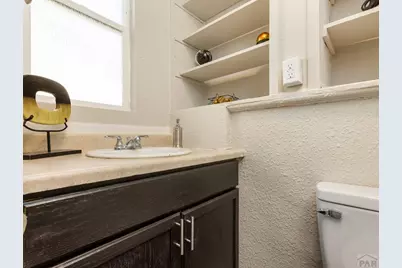 914 W 13th St, Pueblo, CO 81003 - Photo 9
