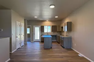 5217 Gannet Ln, Pueblo, CO 81008 - Photo 3