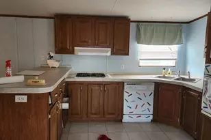 2872 Applewood Ct, Colorado City, CO 81019 - Photo 5