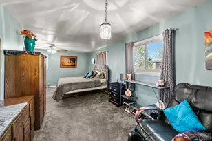 4011 Valley Dr, Pueblo, CO 81008 - Photo 13