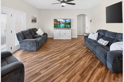 438 N Mitford Dr, Pueblo West, CO 81007 - Photo 15