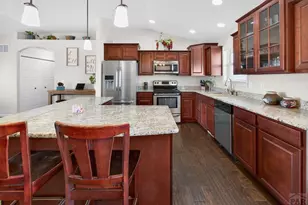 438 N Mitford Dr, Pueblo West, CO 81007 - Photo 11