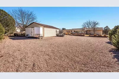 235 S Golfwood Dr E, Pueblo West, CO 81007 - Photo 33