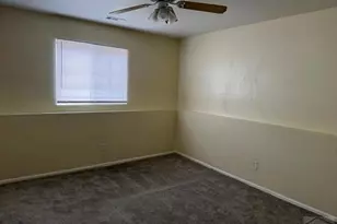 729 E Laporte Dr, Pueblo, CO 81007 - Photo 5