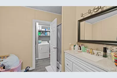 2519 E 10th St, Pueblo, CO 81001 - Photo 23