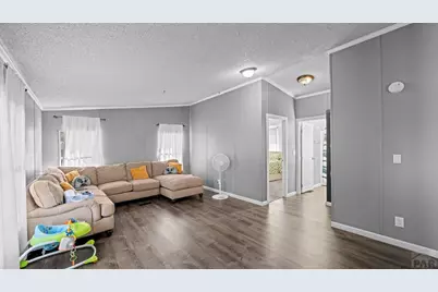 2519 E 10th St, Pueblo, CO 81001 - Photo 9