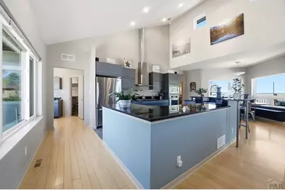 1529 Lynn Meadows Dr, Pueblo, CO 81005 - Photo 11