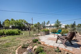 809 1/2 Montana, Walsenburg, CO 81089 - Photo 23