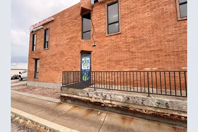18 Club Manor Dr, Pueblo, CO 81008 - Photo 3