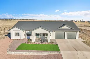 257 E Auburn Ave, Pueblo West, CO 81007 - Photo 43