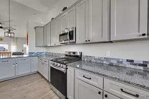 257 E Auburn Ave, Pueblo West, CO 81007 - Photo 11