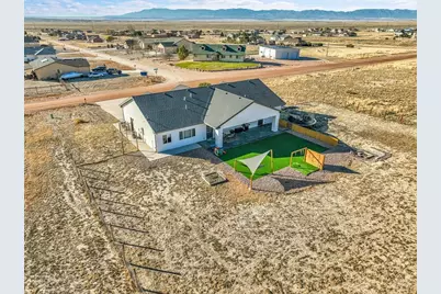 257 E Auburn Ave, Pueblo West, CO 81007 - Photo 37